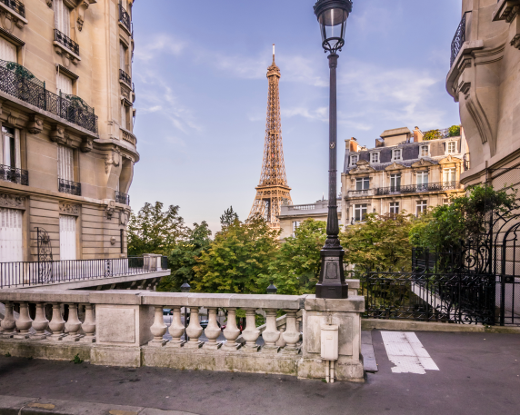Tour Eiffel, Paris, cours en ligne